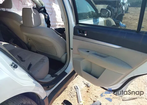 2013 Subaru Outback 2.5I Premium from USA, damaged, VIN 4S4BRBCC3D3265057